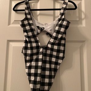 Nasty Gal Swim - NastyGal Gingham CutOutHighCut One Piece Swimsuit Nasty Gal Swim - NastyGal Gingham CutOutHighCut One Piece Swimsuit